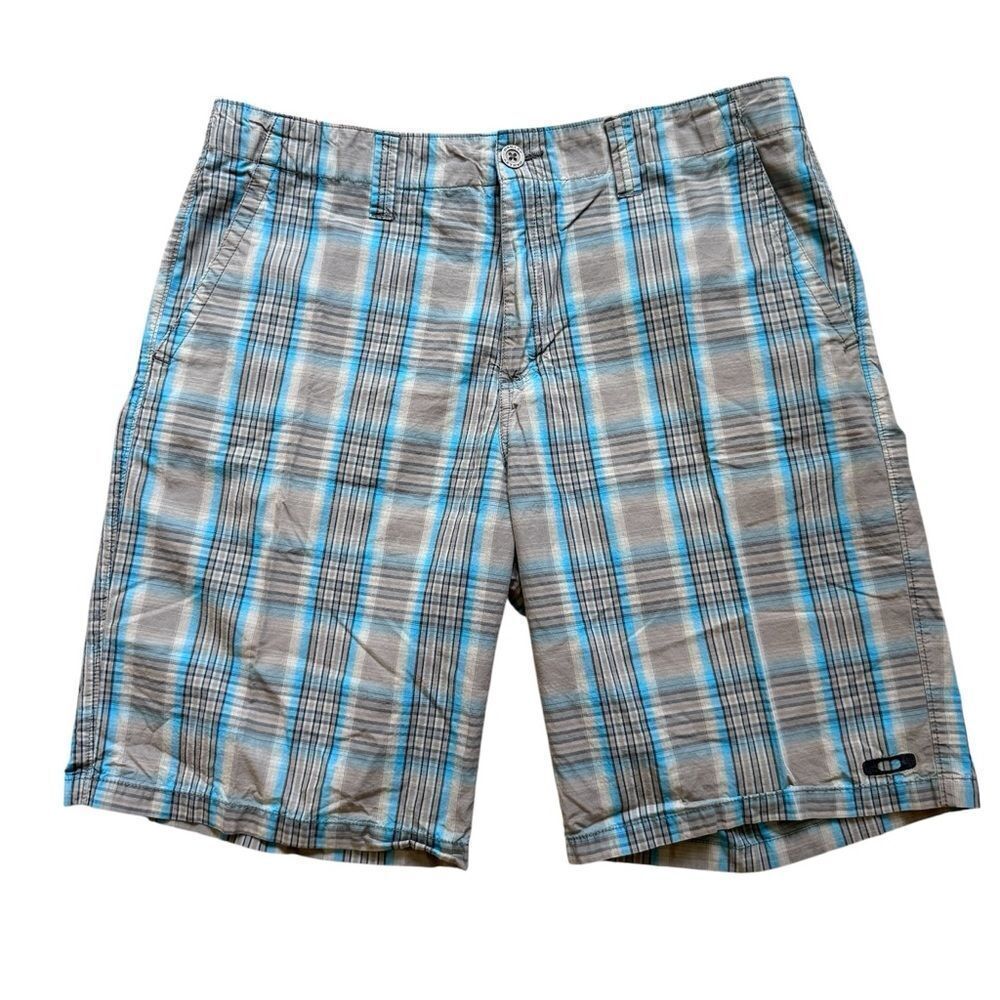 Oakley Blue Gray Plaid Flat Front Shorts XL Men’s Casual